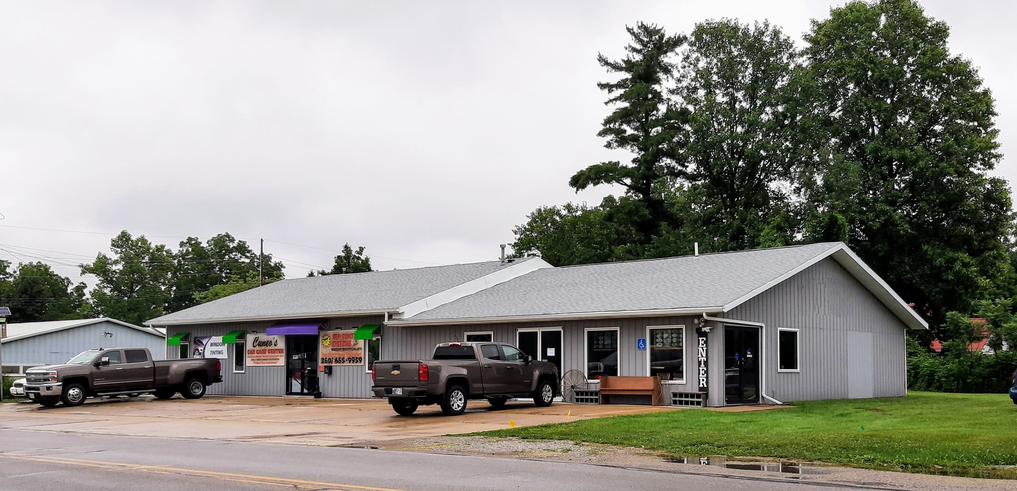 Commercial space for lease in Angola Indiana — $1,200/mo
